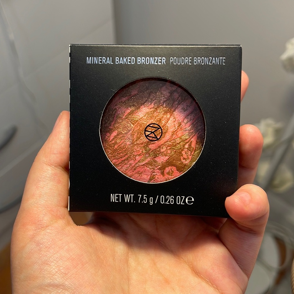IL MAKIAGE Mineral Baked Bronzer